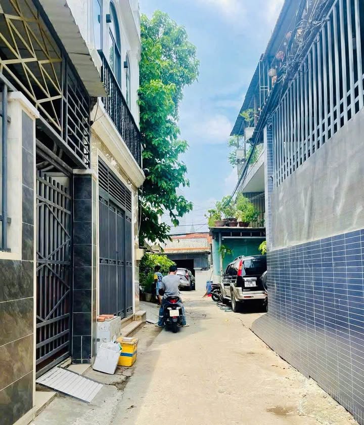 Nhà Đường 42 Bình Trưng Đông 50.1m² - Sổ đỏ chính chủ, vào ở ngay!