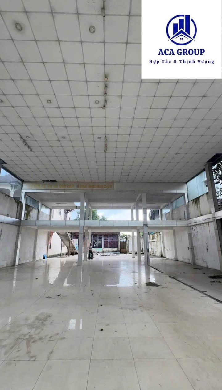 Mặt bằng 1000m² Nguyễn Tất Thành, Huế - Kinh doanh đa ngành nghề