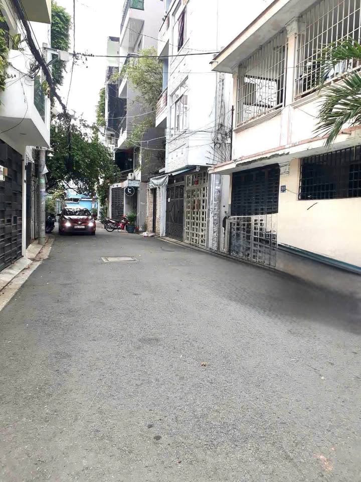 Nhà Cho Thuê Nguyễn Đình Chính Phú Nhuận - 72m² Kinh Doanh/Văn Phòng Giá Tốt