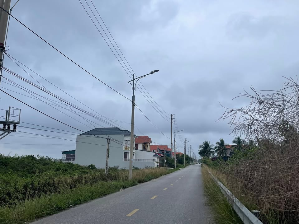 Đất nền Quảng Yên 150m² - Sổ đỏ chính chủ, Xây dựng tự do!