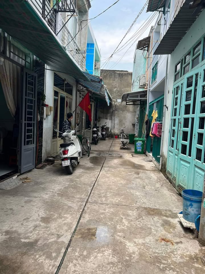 Nhà Vĩnh Lộc B Bình Chánh 24m² 1.5 tỷ - Giá tốt hiếm có!