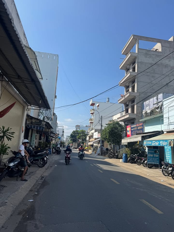 Bán Đất Mặt Tiền Hẻm 413 Lê Văn Quới, Bình Tân - 70m² Giá 8.5 Tỷ