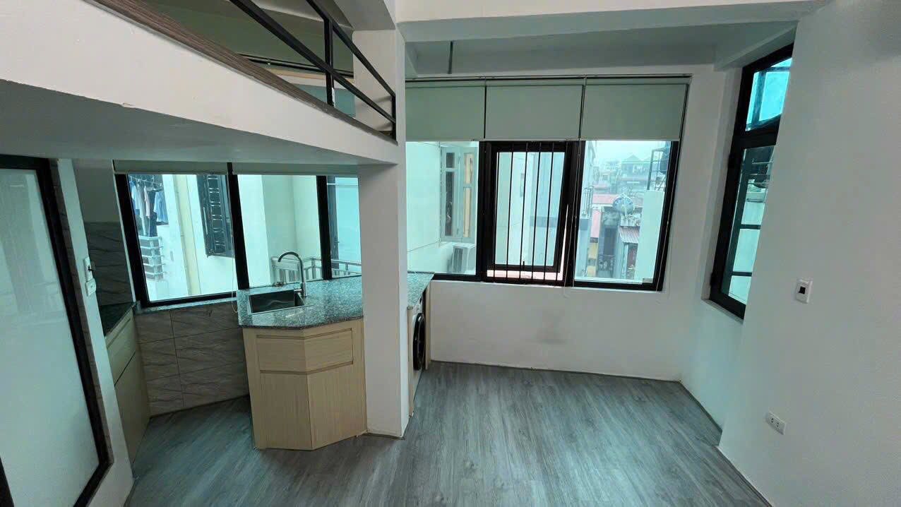 Phòng trọ CCMN Đường Láng Đống Đa 27m² giá 5.5 triệu - Sẵn sàng vào ở ngay!