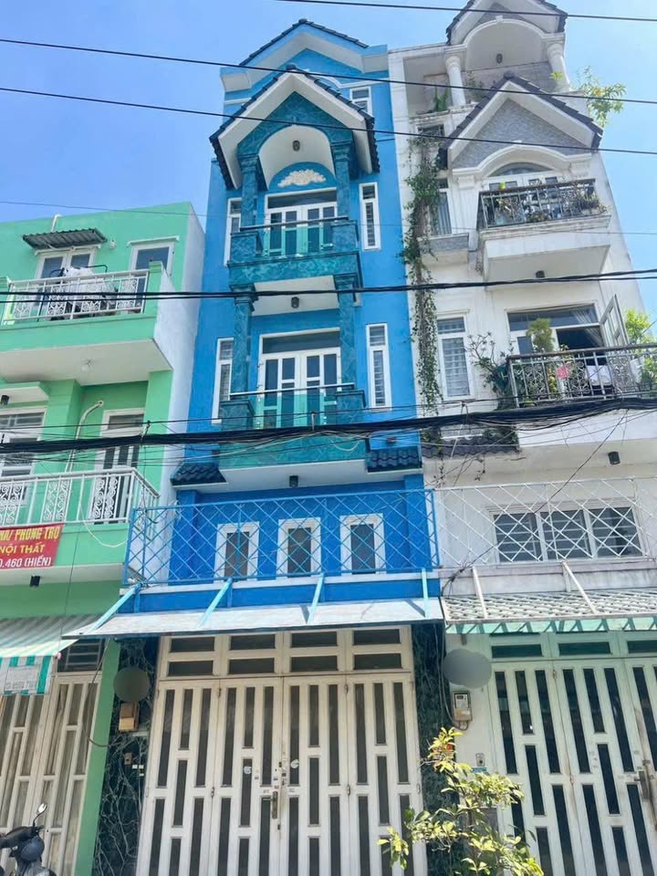 Nhà Phố Gò Vấp 61.7m² giá 11 tỷ - Mặt tiền kinh doanh đắc địa!