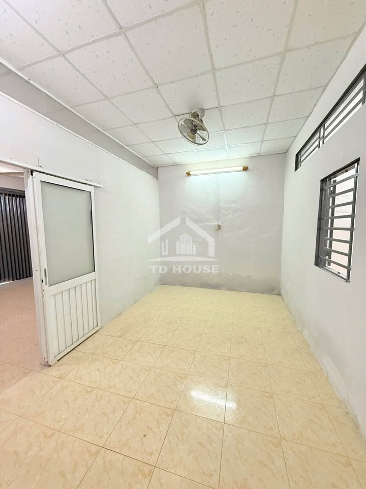 Nhà Hẻm Quang Trung Ninh Kiều 100m² Giá 5 Triệu - Hiếm Có!