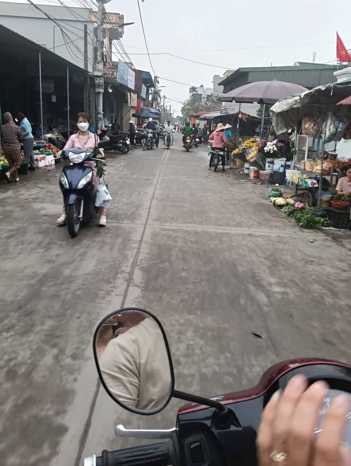 Nhà cấp 4 Thị trấn Kẻ Sặt 80m² - Thích hợp kinh doanh!