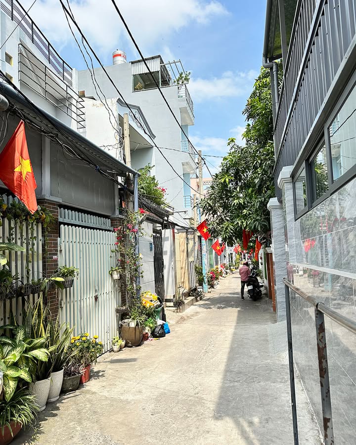 Bán nhà Quận 7 Huỳnh Tấn Phát 98m² giá 8.5 tỷ - Vị trí đẹp gần Phú Mỹ Hưng