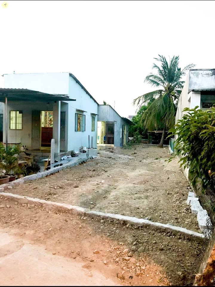 Đất nền Nha Trang 127m² giá 2.1 tỷ - Sổ hồng chính chủ!