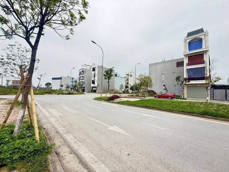 Bán Đất Vàng TP Hải Dương 153m² Mặt Tiền 9m - Lô Đôi Nguyễn Lương Bằng