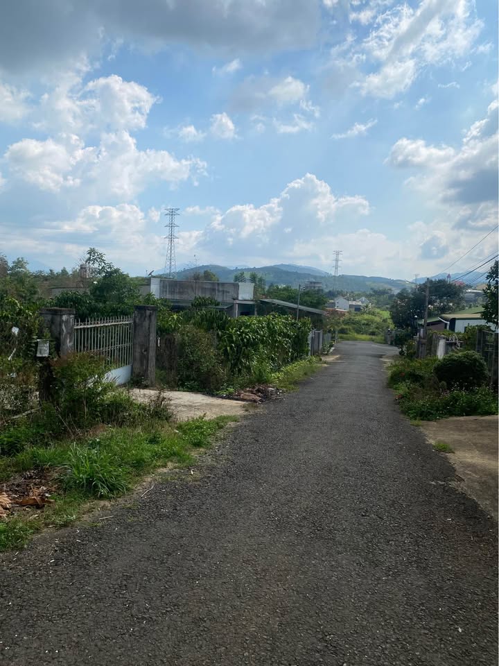 Đất nền Lộc Châu Bảo Lộc 360m² giá 7 tỷ - Sổ đỏ chính chủ!