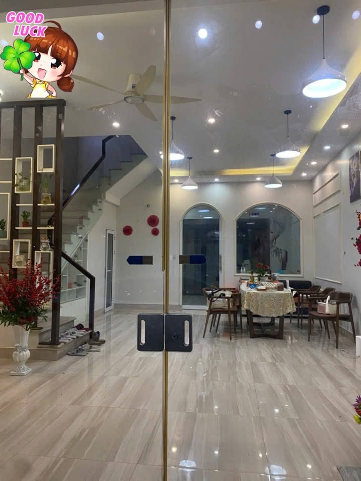 Nhà 4 tầng Vincom Lạng Sơn 78m² - Vị trí đẹp, kinh doanh đỉnh!