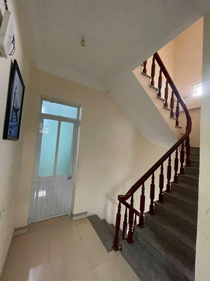 Cho thuê nhà 3 tầng 64m² Phường Lộc Vượng, Nam Định - Full đồ, sẵn ở ngay