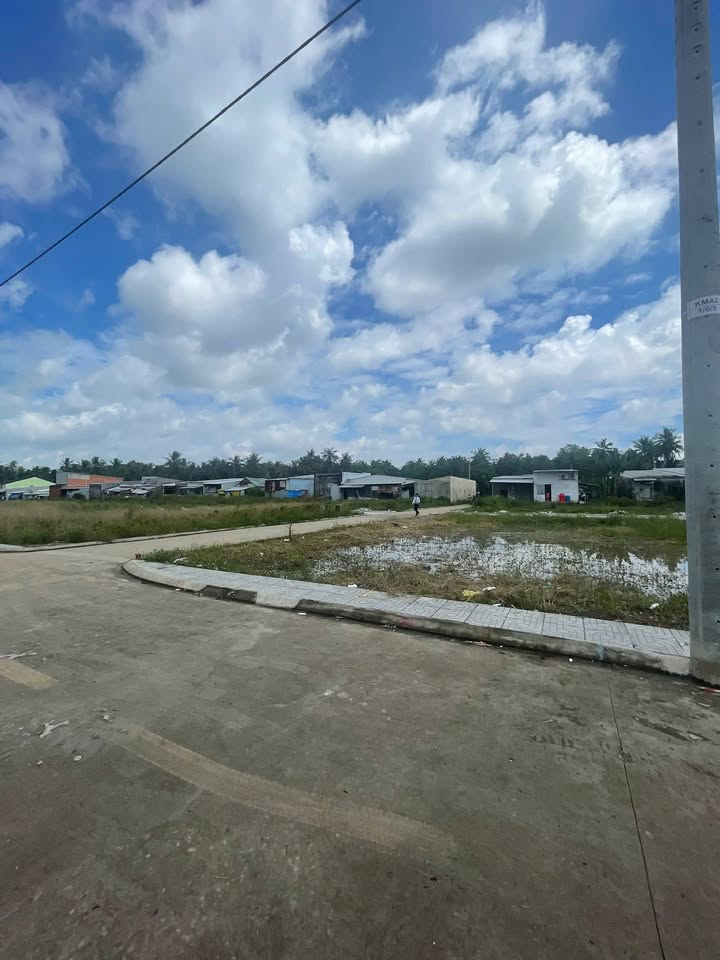 Đất nền 100m² Đường 3/2 Rạch Giá - Xây dựng tự do, sổ đỏ trao tay!