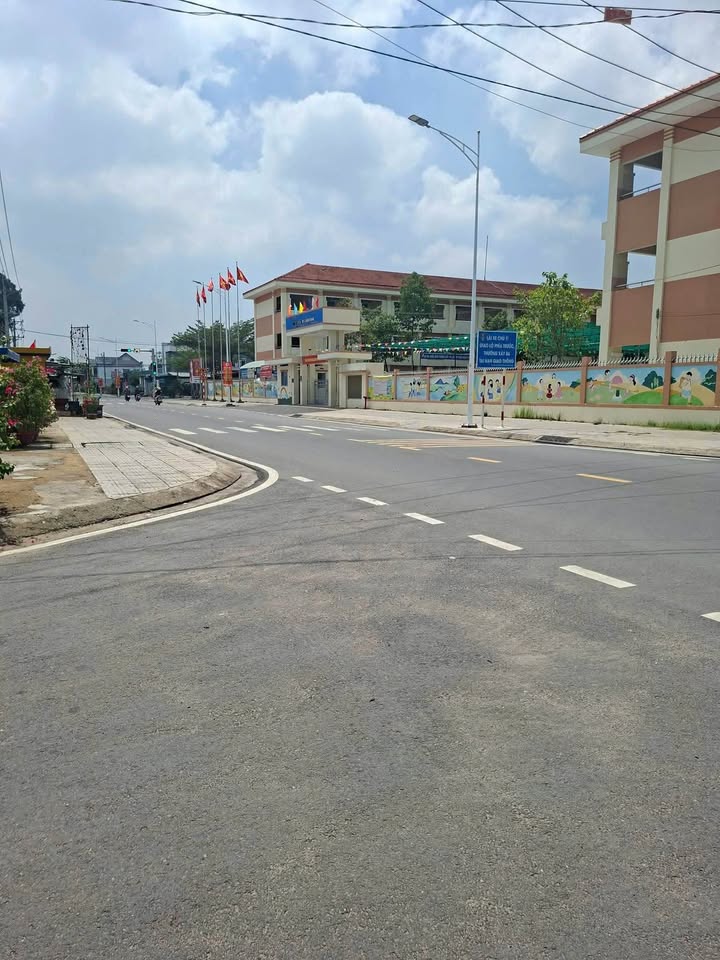 Đất Nền Tây Ninh 230m² Huỳnh Tấn Phát - Đất thổ cư 100%!