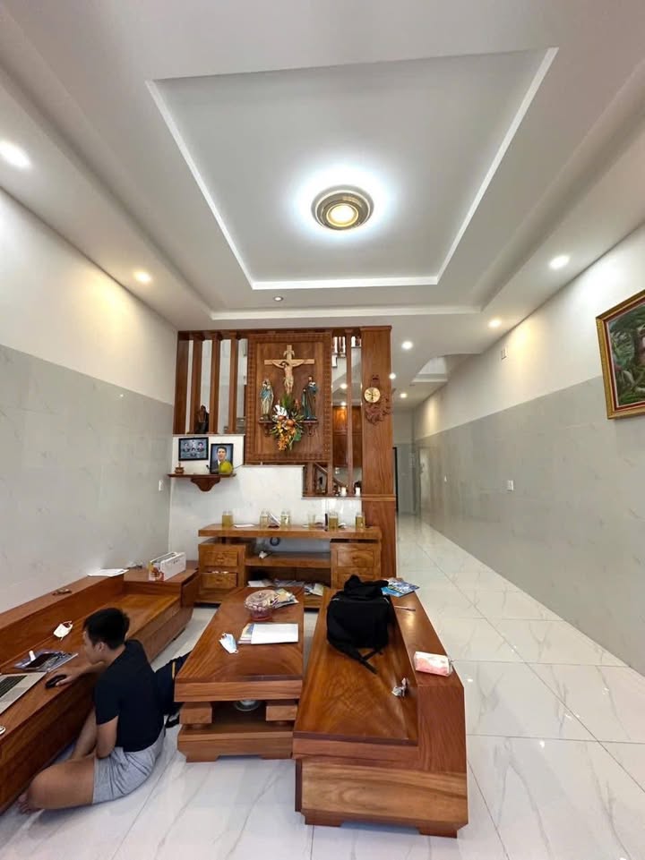 Nhà Riêng Hố Nai, Biên Hòa 100m² – Ô tô vào tận nhà, sổ hồng sẵn