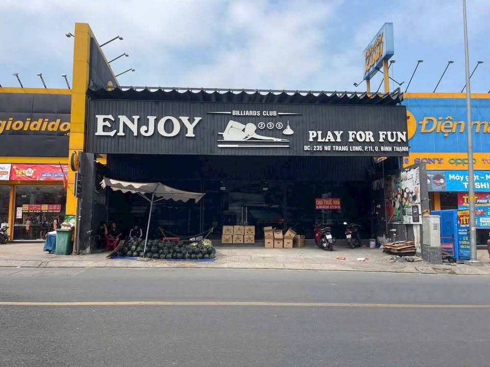 Nhà Mặt Tiền Nơ Trang Long 312m² - Kinh doanh sầm uất, vị trí vàng!