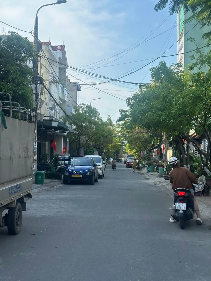 Bán nhà mặt tiền Nguyễn Thuật 125m² giá 6.5 tỷ - Vị trí đắc địa