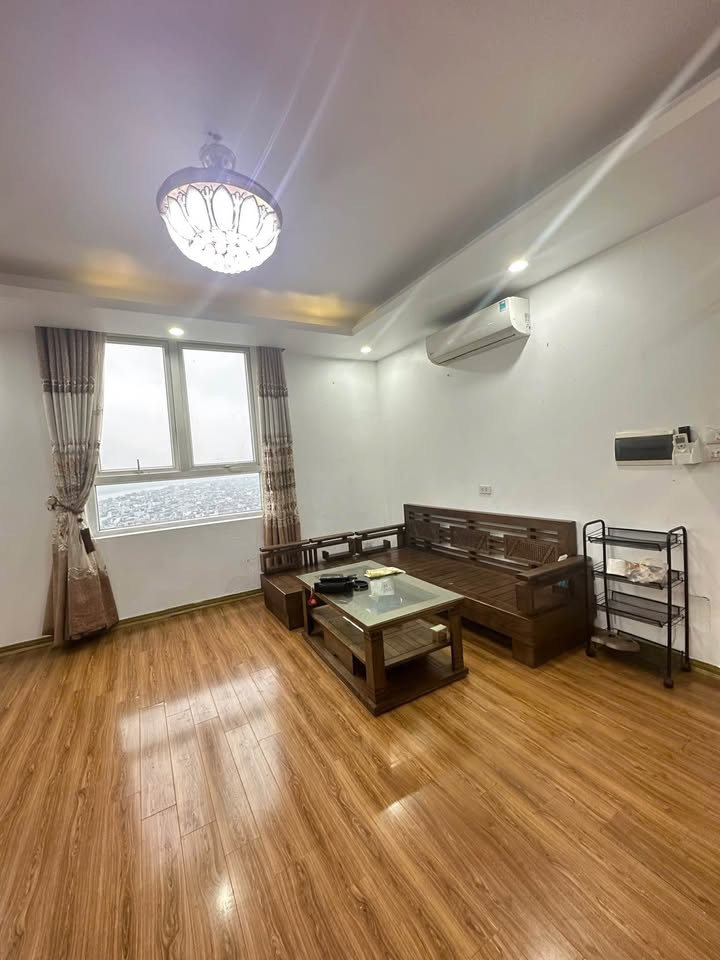 Căn hộ 2PN Xuân La, Tây Hồ 12 triệu/tháng - Ban công Nam thoáng mát!