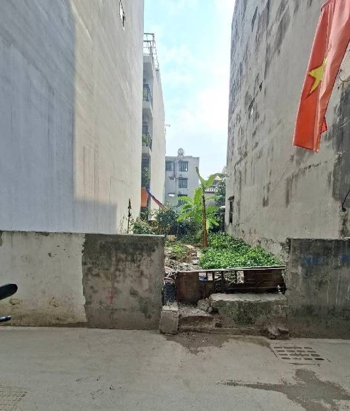 Đất Phường Việt Hưng 63m² 14.6 tỷ - Xây dựng tự do