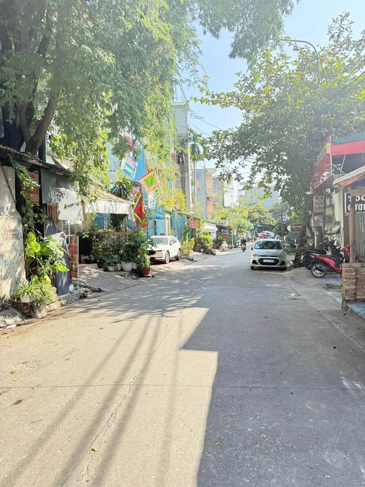 Nhà Phố Tuyên Quang Đường Xã Tắc 123m² - Mặt tiền kinh doanh đắc địa!