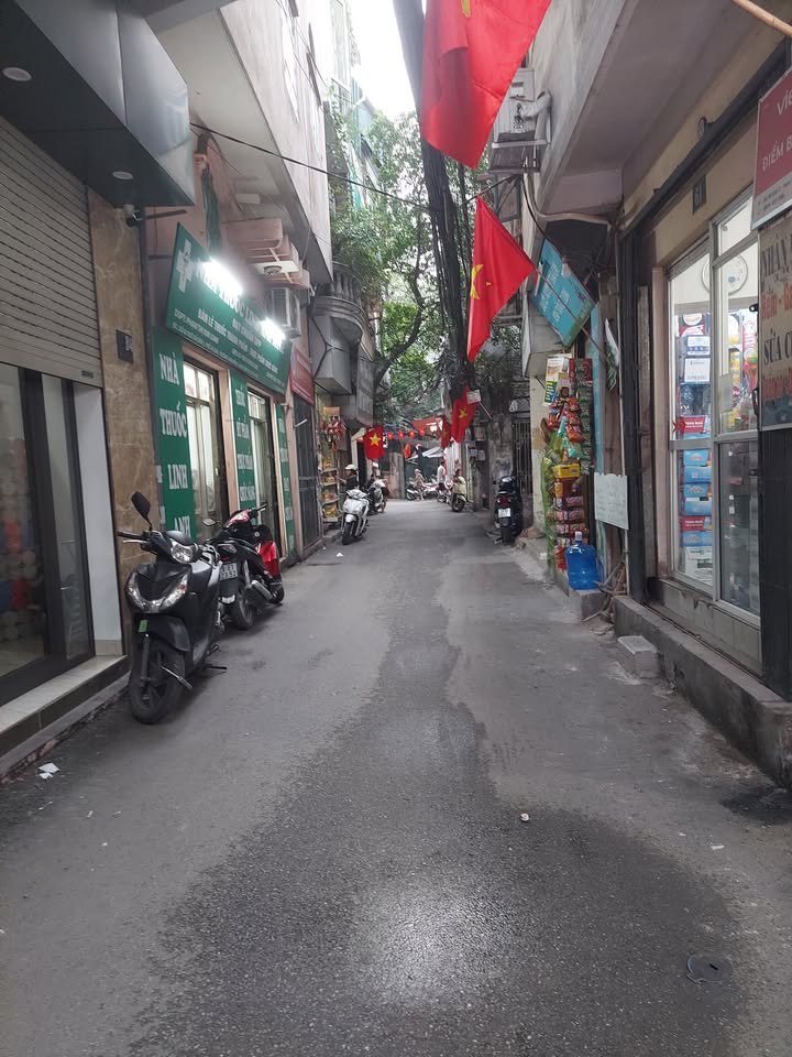 Nhà riêng Xã Đàn 2, Đống Đa 47m² 3 tầng - Sổ đỏ sẵn, chính chủ