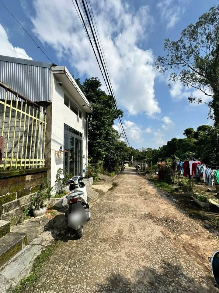 Bán Đất Tặng Nhà Kiệt Trưng Nữ Vương Huế - 71m² - 1.1 Tỷ