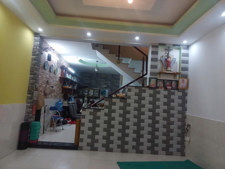 Nhà Chính Chủ Gò Vấp 63m² - Xe Hơi Vào Tận Nhà - Giá 5.5 Tỷ