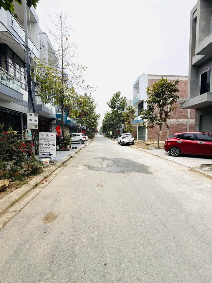 Đất nền Kosy Văn Yên 100m² giá 1.12 tỷ - Hạ tầng hoàn thiện!