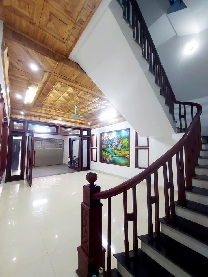 Nhà 3 Tầng Trung Tâm Phố Lào Cai - 100m² - 4.1 Tỷ