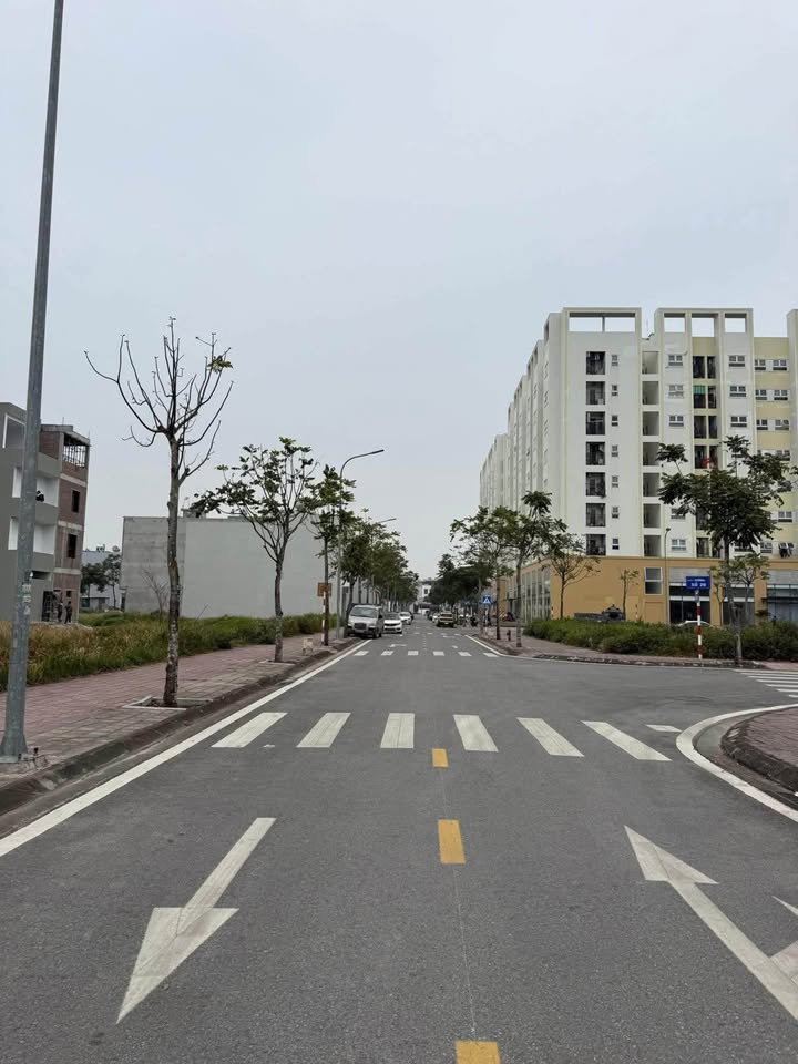 Bán Đất Kinh Doanh Mặt Tiền 4.5m, Đối Diện CC Vũ Phúc - Thái Bình