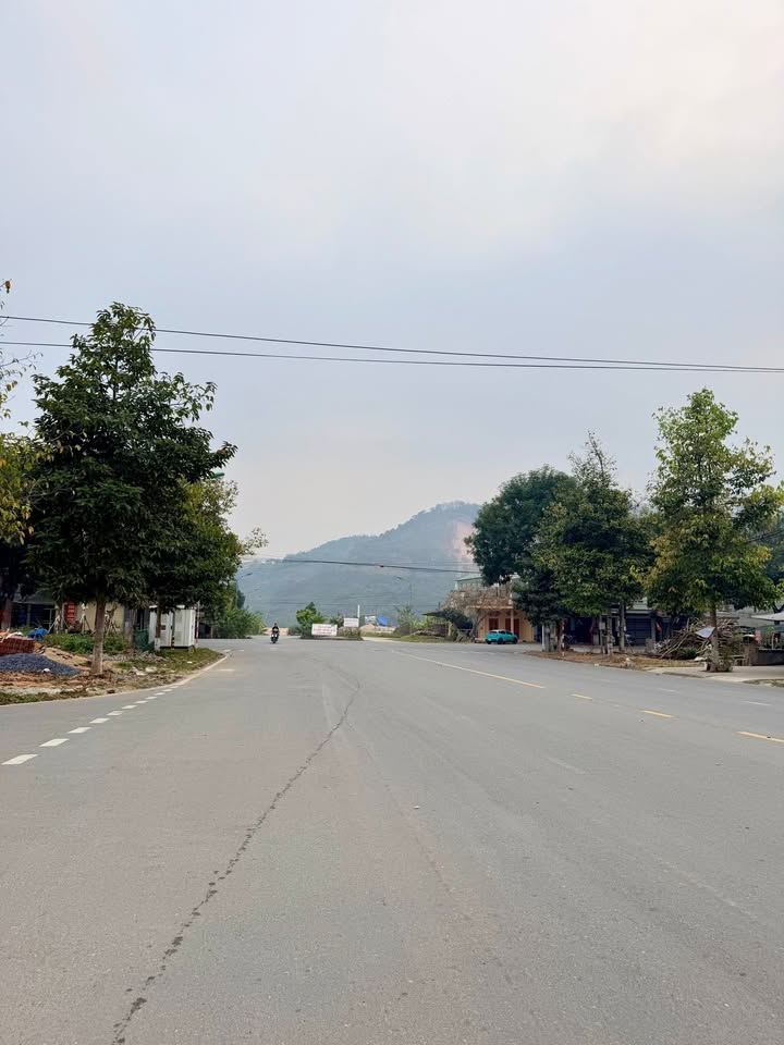 Đất biệt thự 400m² mặt tiền 20m - Đường 19/5 Lào Cai - Giá 7 tỷ