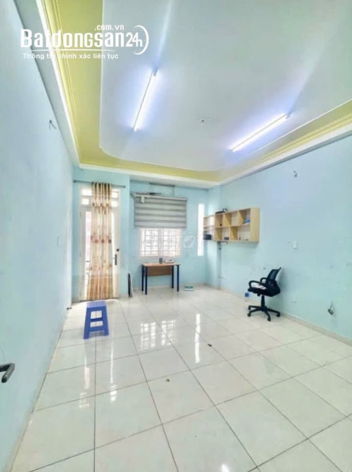 Cho thuê nhà nguyên căn 56m² Quận Bình Tân - Hẻm xe tải, 3PN, Sẵn Ở