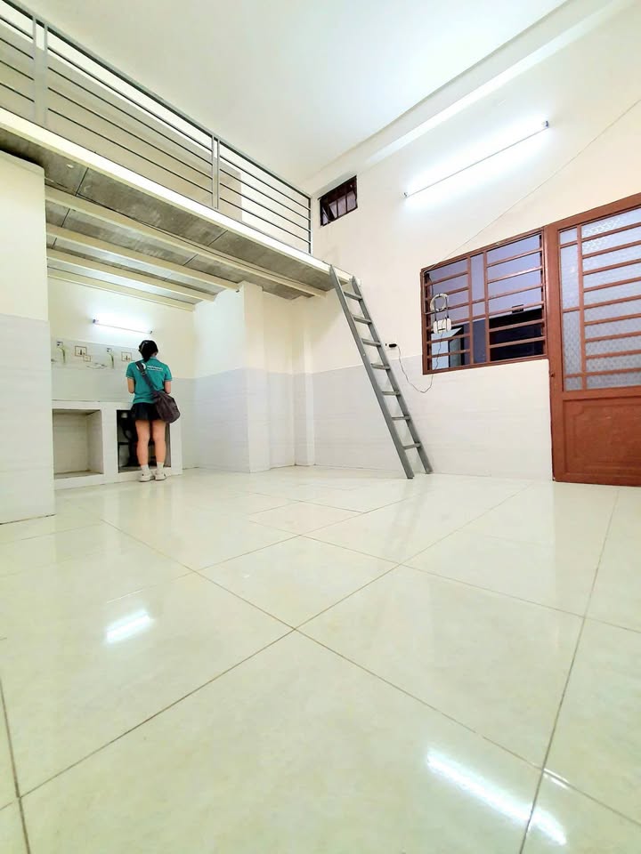 Nhà riêng Nguyễn Phúc Chu Tân Bình 24m² giá 3.2 triệu - Sẵn sàng ở ngay!