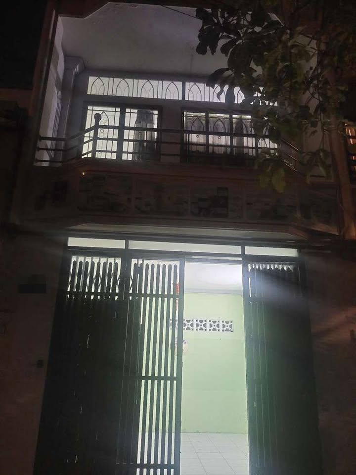 Nhà Nguyễn Quý Anh, Tân Phú 10.5 triệu - Ô tô vào tận nhà!