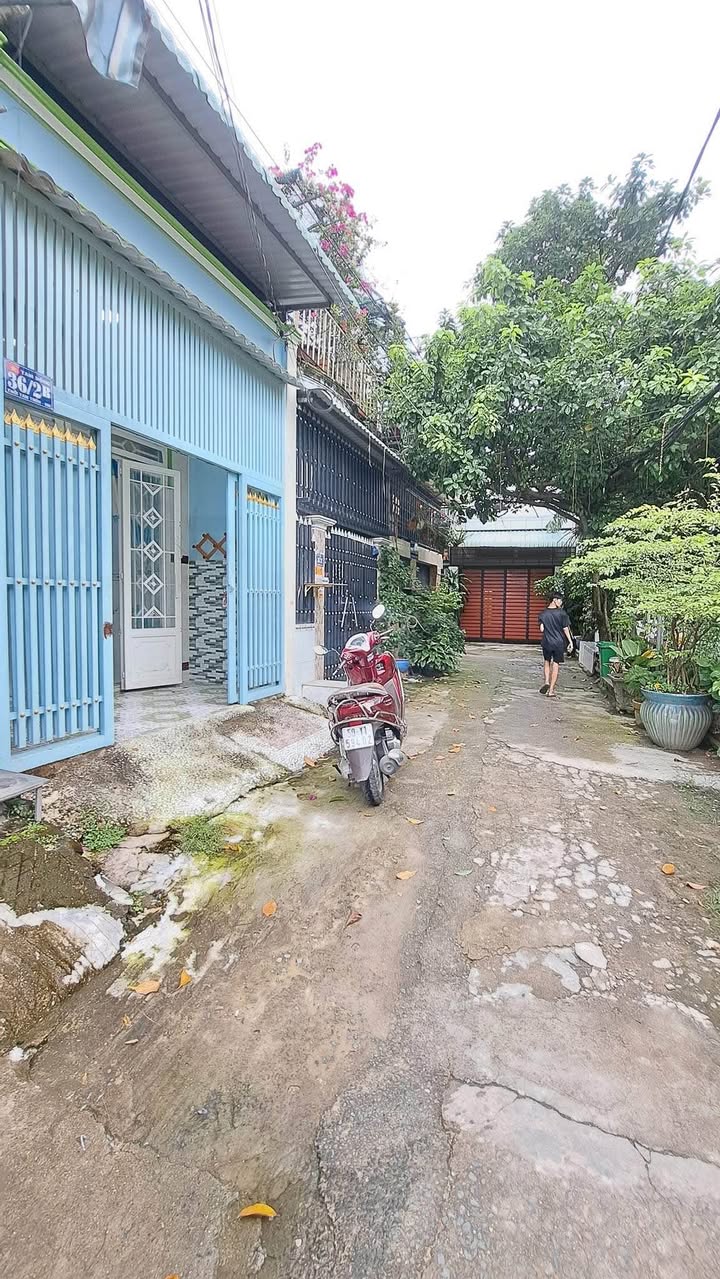 Nhà 3.6x13m Thới Tứ, Q12 - 1.7 Tỷ, Xe Tải Vào Nhà, Sổ Đỏ Chung