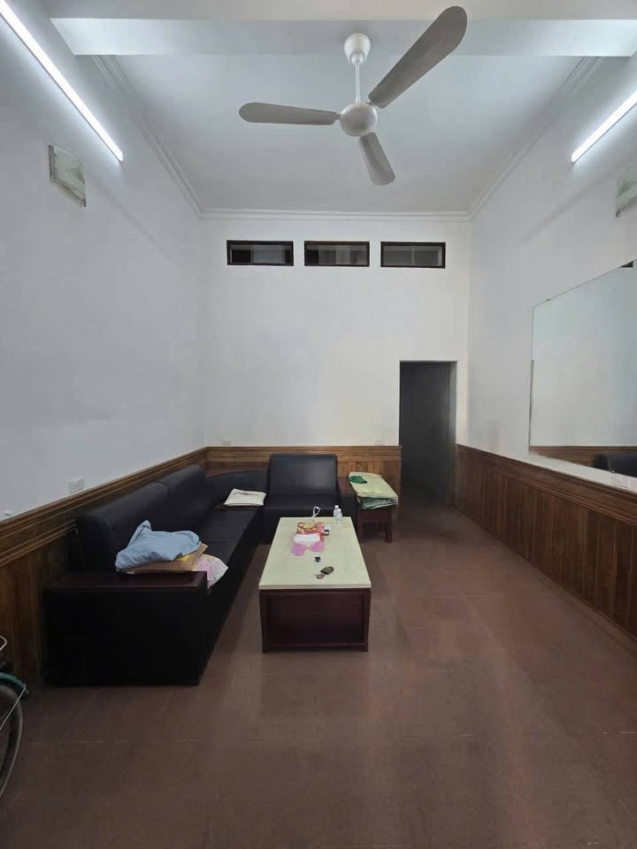 Cho thuê nhà 3 tầng Phường Quang Trung 45m² giá 5 triệu - Ô tô vào tận nhà!