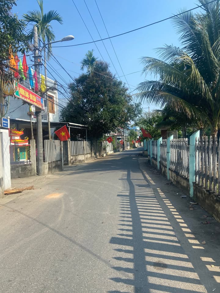 Lô đất Hòa Châu, Hòa Vang 120m² - Sổ đỏ chính chủ, ô tô vào tận đất!