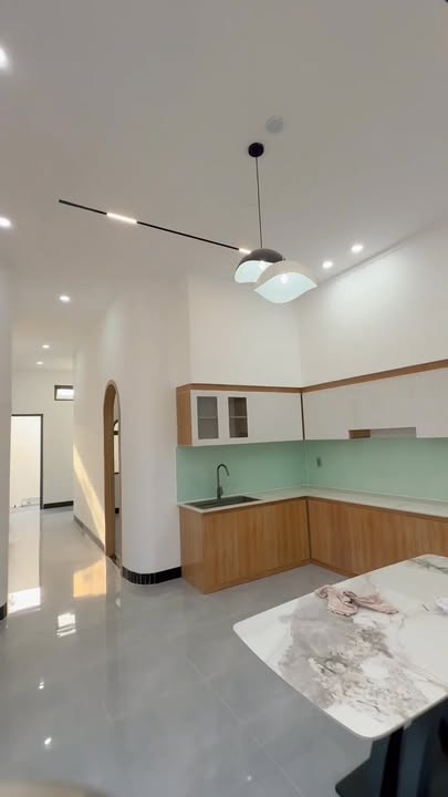 Nhà riêng Long Hải 193m² - Ô tô vào tận nhà, giá chỉ 1.95 tỷ!