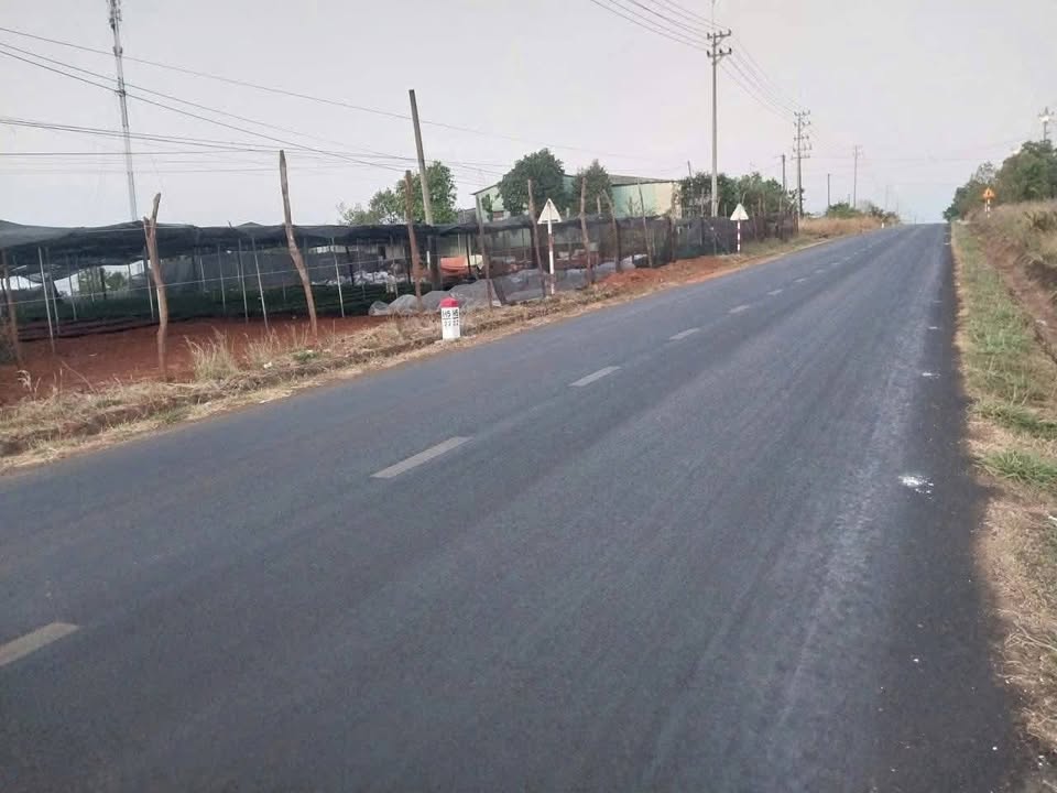 Đất nền Ia Grai, Gia Lai 700m² - Đường to ô tô, 2 mặt tiền!