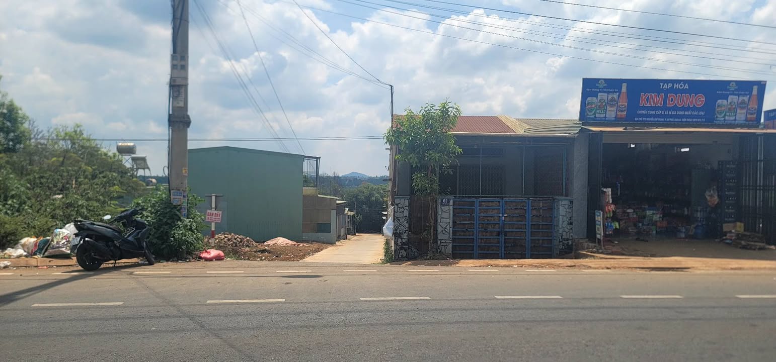 Đất Nguyễn Chí Thanh 176m² 9xx triệu - Đường to ô tô