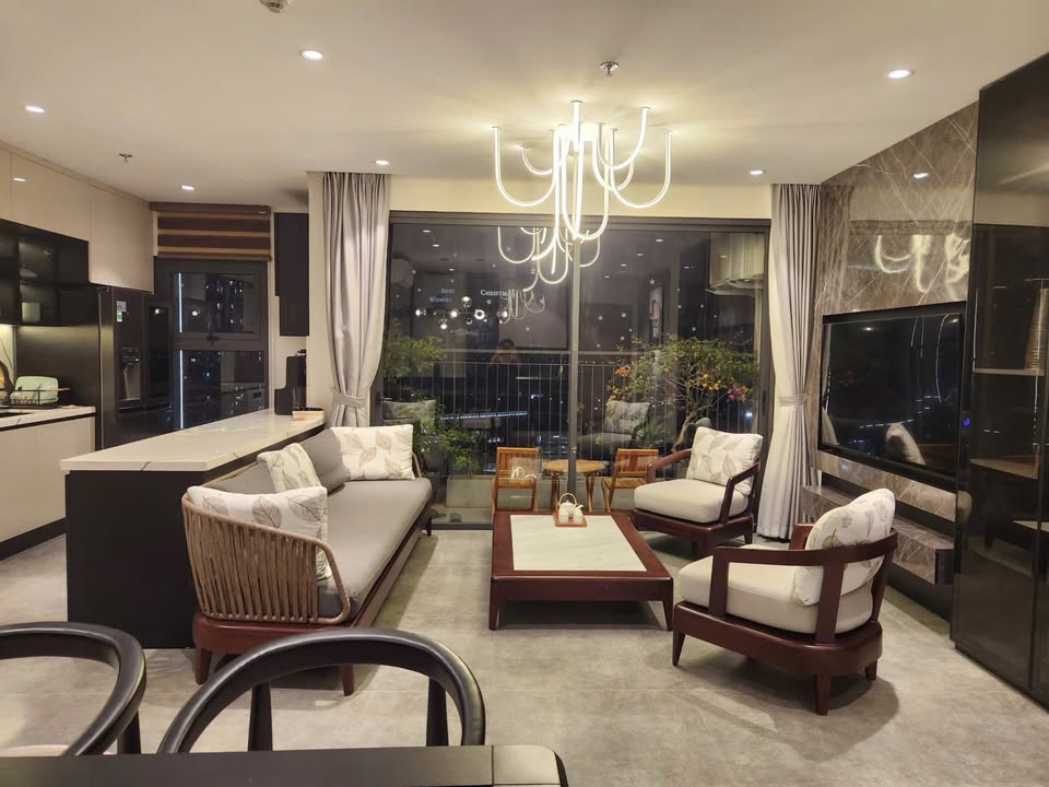 Cho thuê Căn hộ 3PN Vinhomes Ocean Park 100m² - View thoáng, Full nội thất