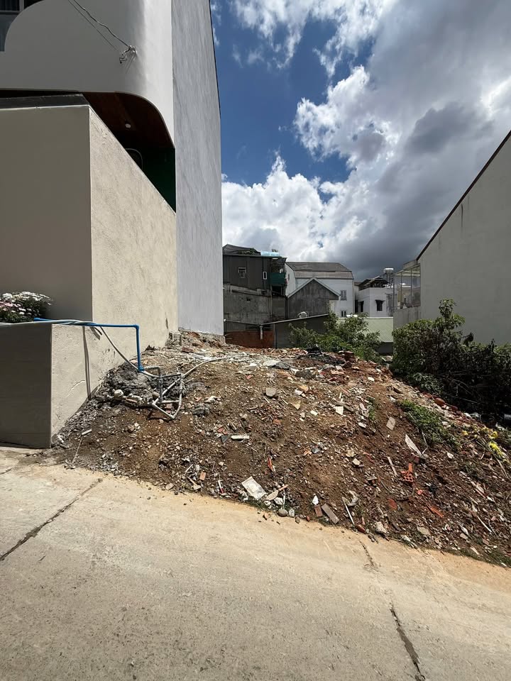 Nhà riêng Trần Khánh Dư Đà Lạt 85m² giá 5.5 tỷ - Ô tô vào tận nhà!