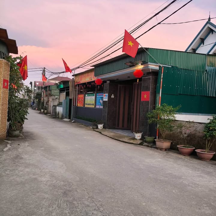 Nhà cấp 4 Xóm Mỹ Thanh, Hưng Nguyên 126m² – Sổ hồng sẵn, đầu tư sinh lời!