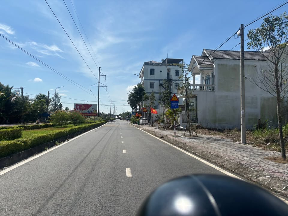 Bán Nền 105m² Mặt Tiền Kinh Doanh Phường Bình Thủy, Cần Thơ - Giá 1.2 Tỷ