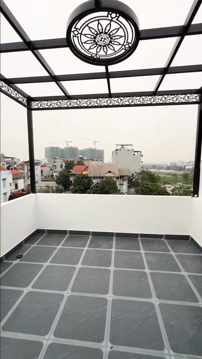 Nhà Bát Khối Long Biên 53m² - Ô tô đỗ cửa, 5PN, SĐCC!
