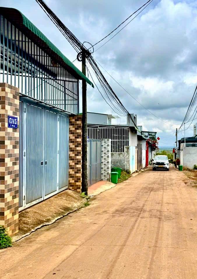 Đất nền Hẻm 473 Ymoal Buôn Ma Thuột 100m² - Sổ đỏ chính chủ!