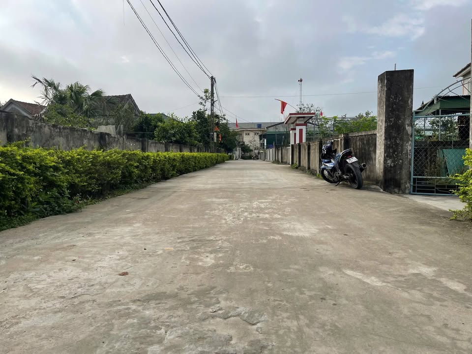 Bán đất 306m² Xã Thạch Lạc, TP Hà Tĩnh - Sổ đỏ sẵn sàng