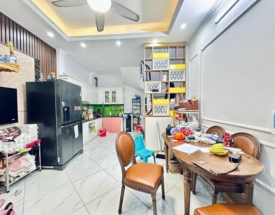 Nhà riêng Cổ Nhuế 35m² 5 tầng - Tặng full nội thất, sẵn sàng ở ngay!