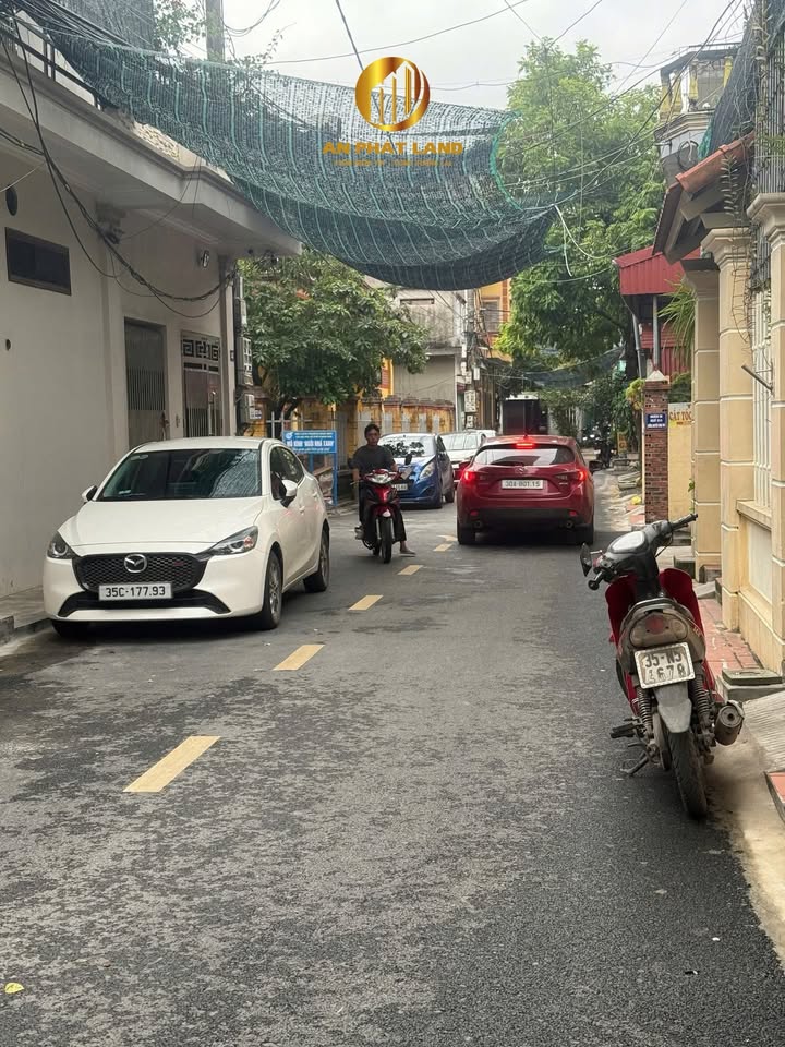 Đất nền Nam Bình 42m² - Vị trí đắc địa, chỉ 2 tỷ!