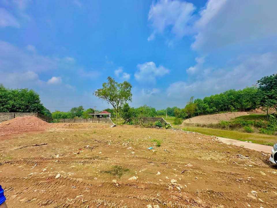 Đất biệt thự Huống Thượng 476m² giá 2 tỷ - Vị trí đắc địa sinh lời!